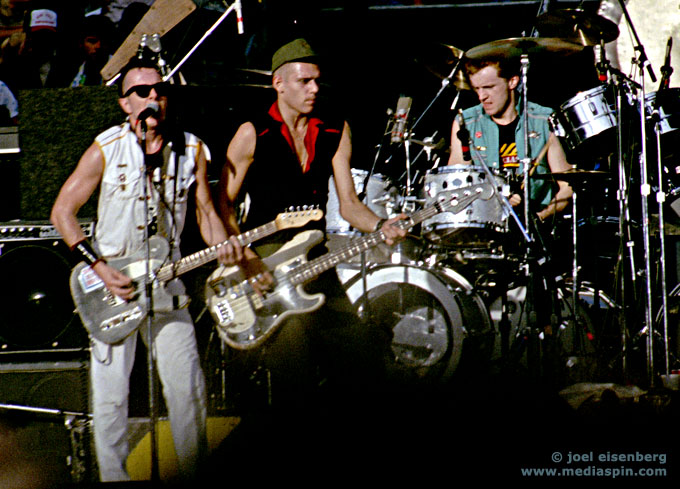 TheClash231082-147.jpg